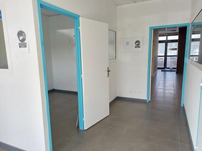 Local commercial - 100 m²