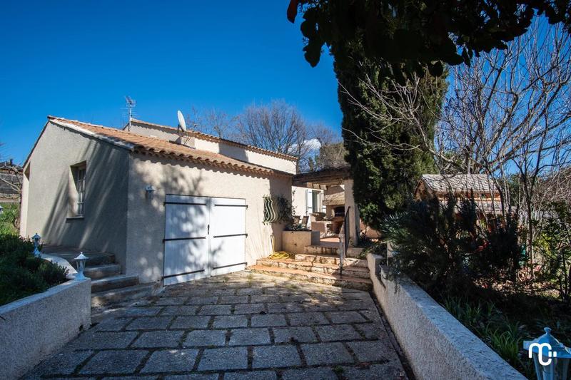 Maison - 108 m² - 5 pièces