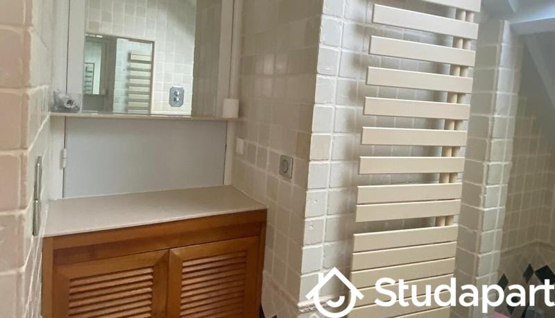 Chambre - 12 m² - 1 pièce