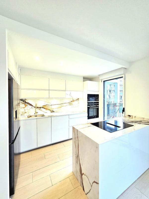 Duplex - 108 m² - 5 pièces