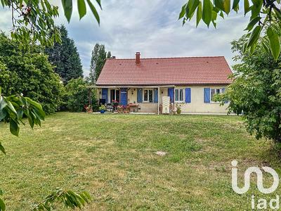 Maison - 100 m² - 6 pièces