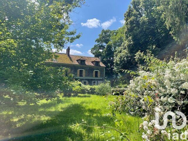 Maison - 330 m² - 12 pièces