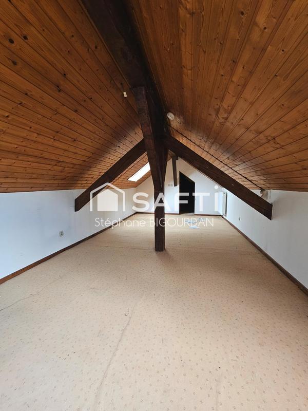 Appartement - 155 m² - 2 pièces