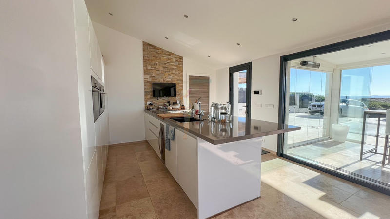 Maison - 84 m² - 4 pièces