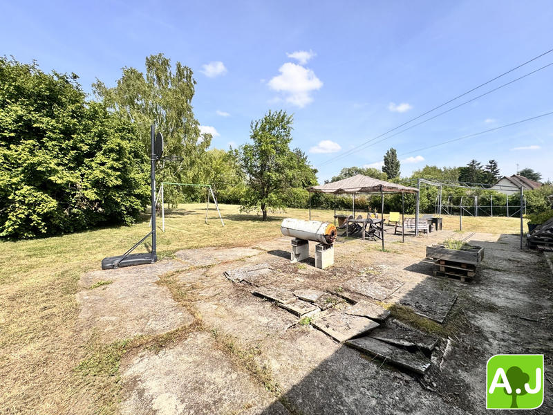 Maison - 110 m² - 6 pièces