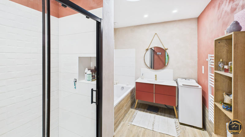 Maison - 85 m² - 3 pièces