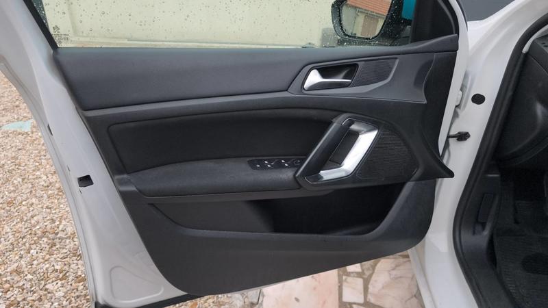 Peugeot 308 1.5 BlueHDI 130 Active