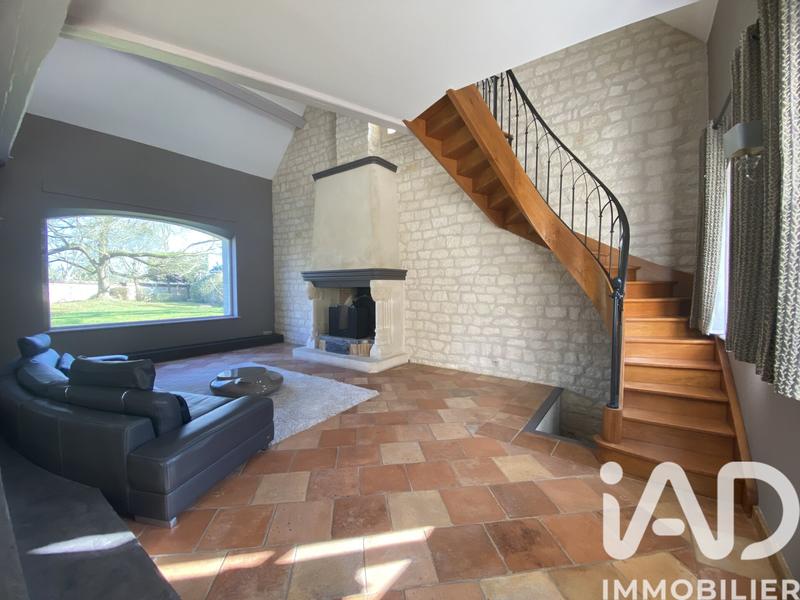 Maison - 253 m² - 8 pièces