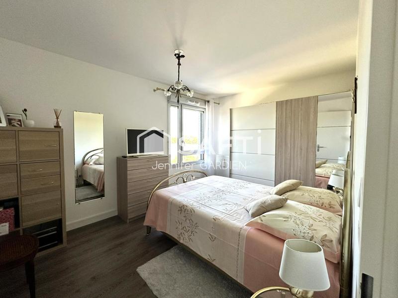 Appartement - 97 m² - 5 pièces