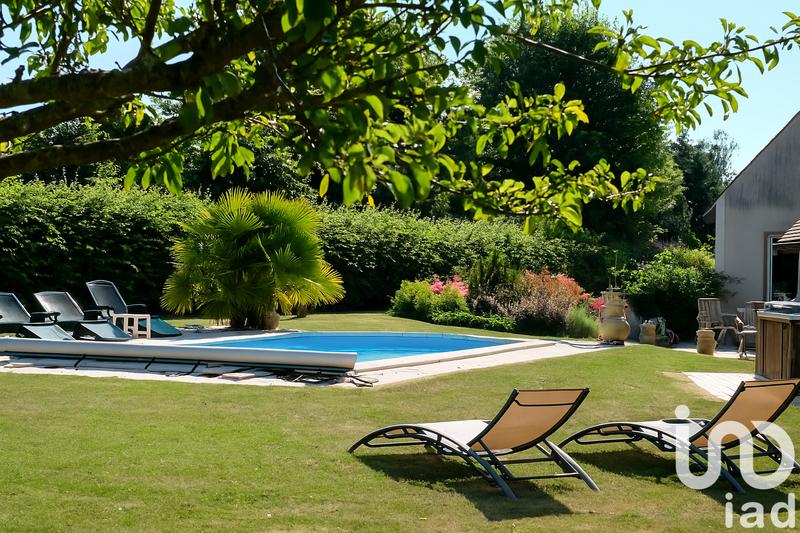 Maison - 244 m² - 9 pièces