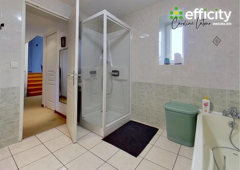 Maison - 152 m² - 5 pièces