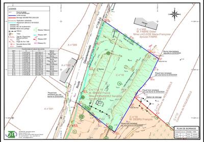 Terrain constructible - 1 330 m²
