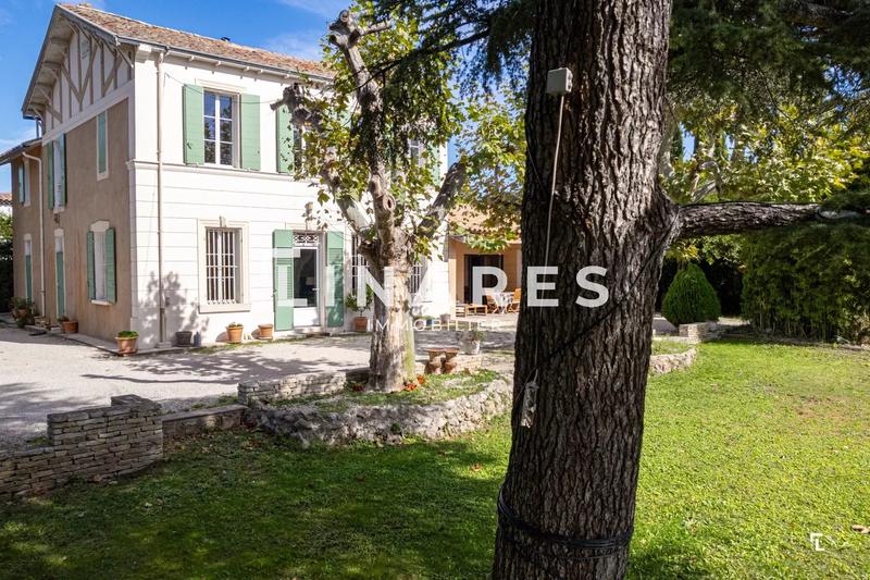 Bastide - 280 m² - 7 pièces