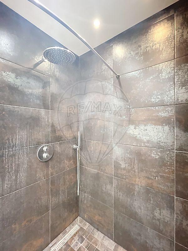 Maison - 89 m² - 5 pièces