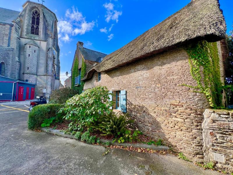 Maison chambre d'hôtes - 240 m² - 7 pièces
