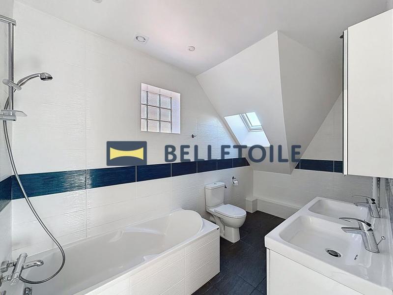 Pavillon - 86 m² - 4 pièces