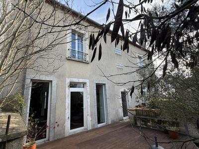 Maison - 151 m² - 5 pièces