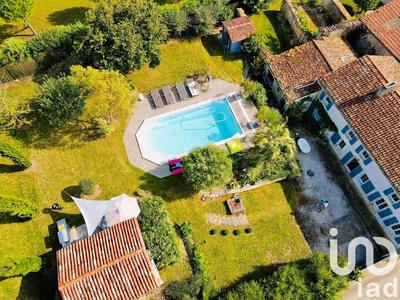 Maison - 151 m² - 4 pièces