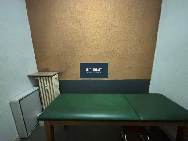 Local d'activités - 48 m²