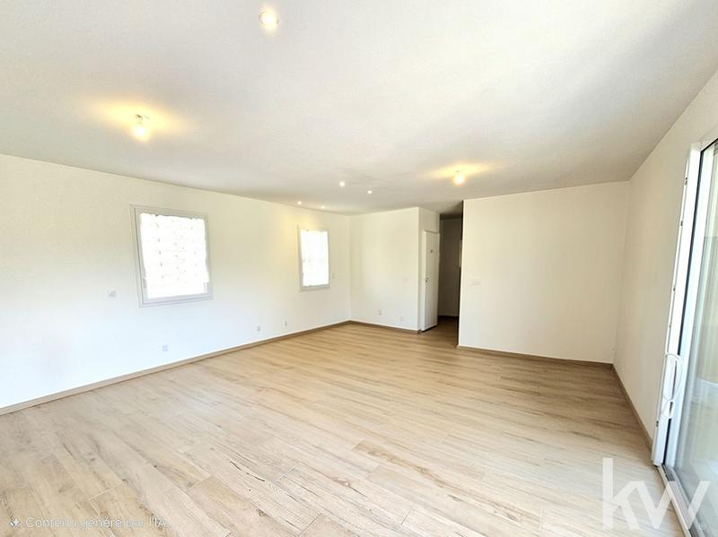 Maison - 94 m² - 4 pièces