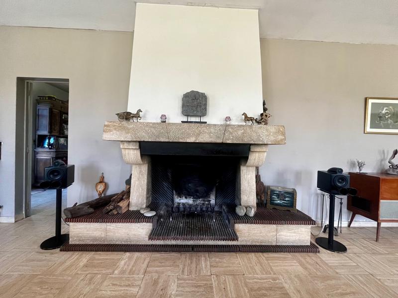 Maison - 230 m² - 10 pièces