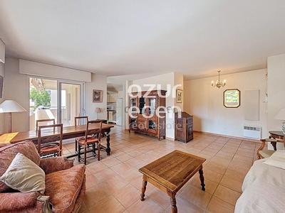 Appartement - 89 m² - 4 pièces