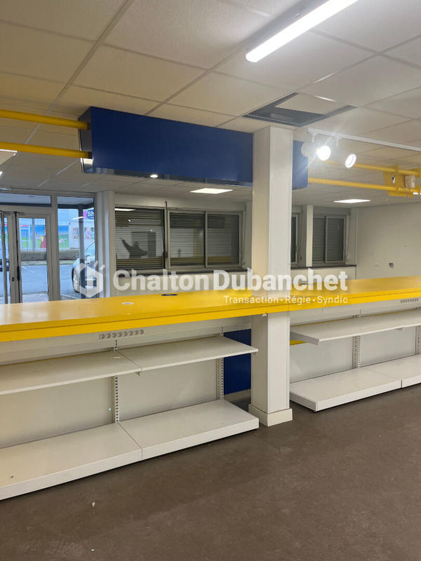 Local commercial - 360 m²