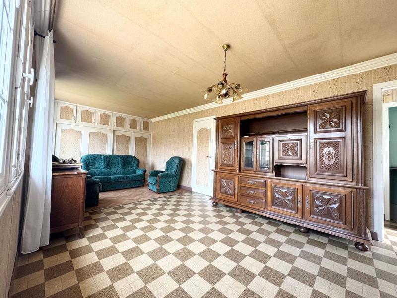 Maison - 80 m² - 4 pièces