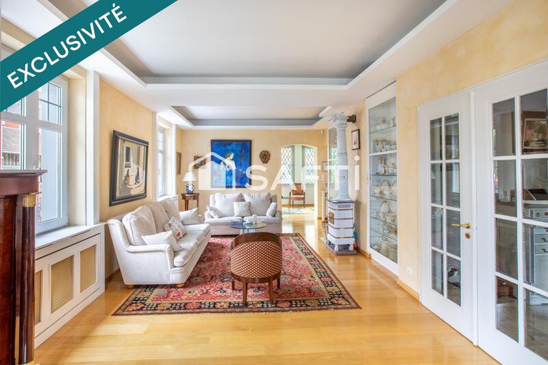 Villa - 391 m² - 12 pièces