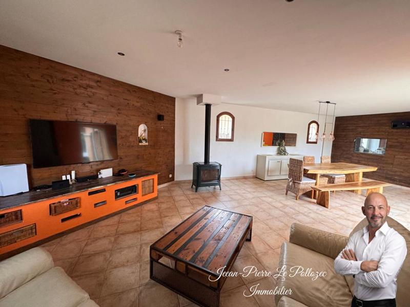 Maison - 150 m² - 7 pièces