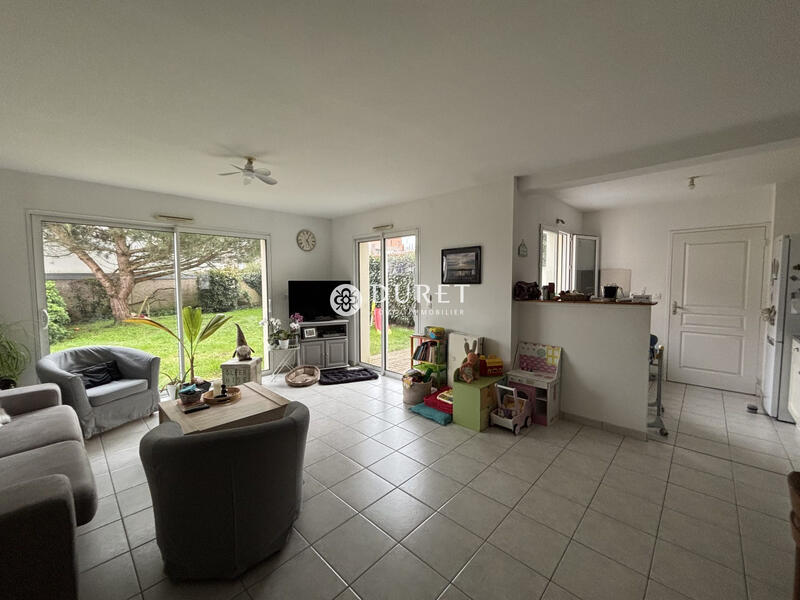 Maison traditionnelle - 110 m² - 6 pièces