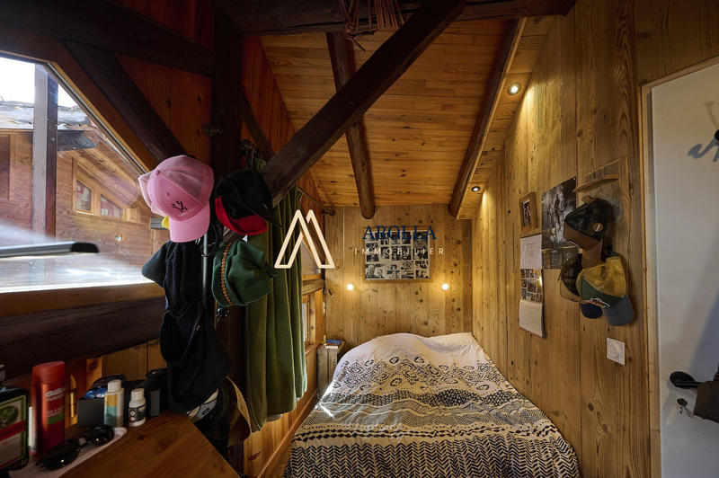 Châlet - 173 m² - 8 pièces