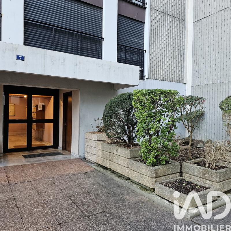 Appartement - 100 m² - 5 pièces