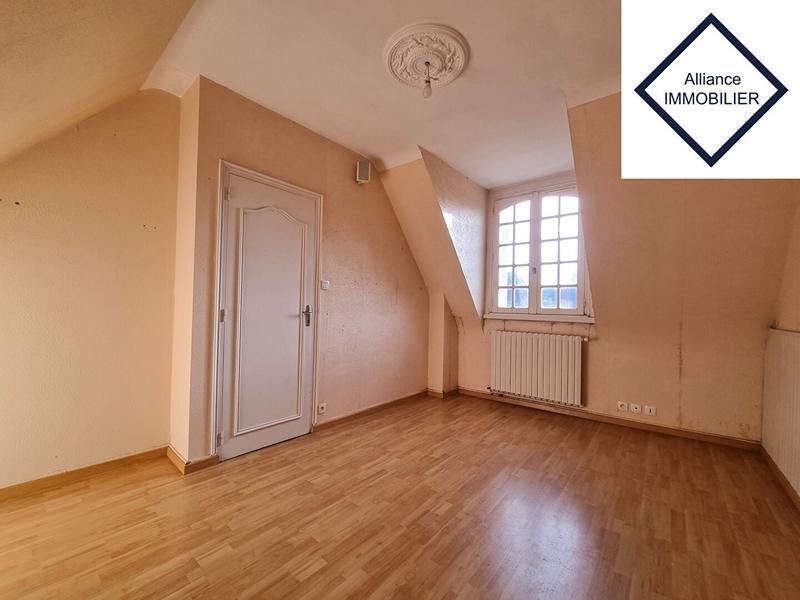Maison - 102 m² - 6 pièces