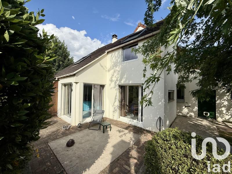 Maison - 138 m² - 5 pièces