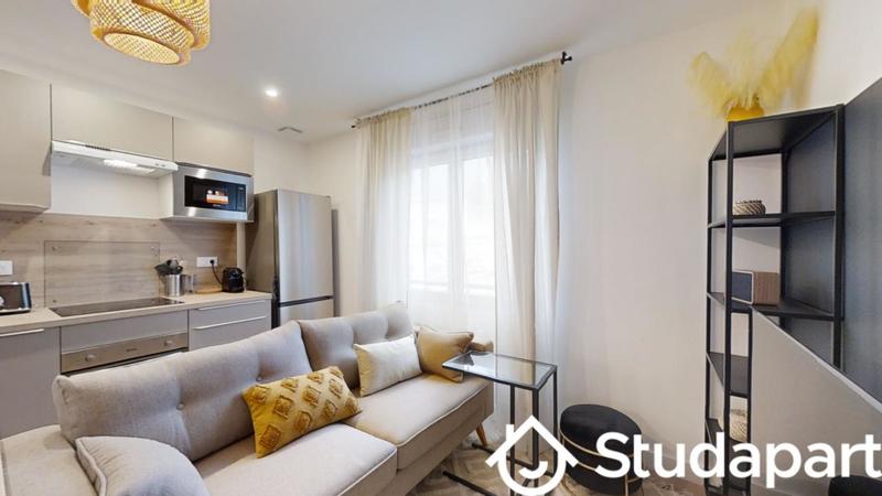 Chambre - 11 m² - 1 pièce