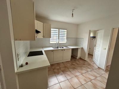 Maison - 104 m² - 6 pièces