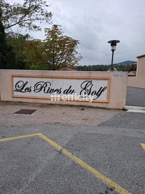 Maison - 97 m² - 5 pièces