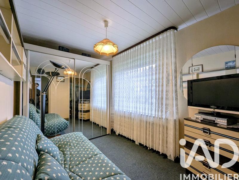 Appartement - 100 m² - 6 pièces