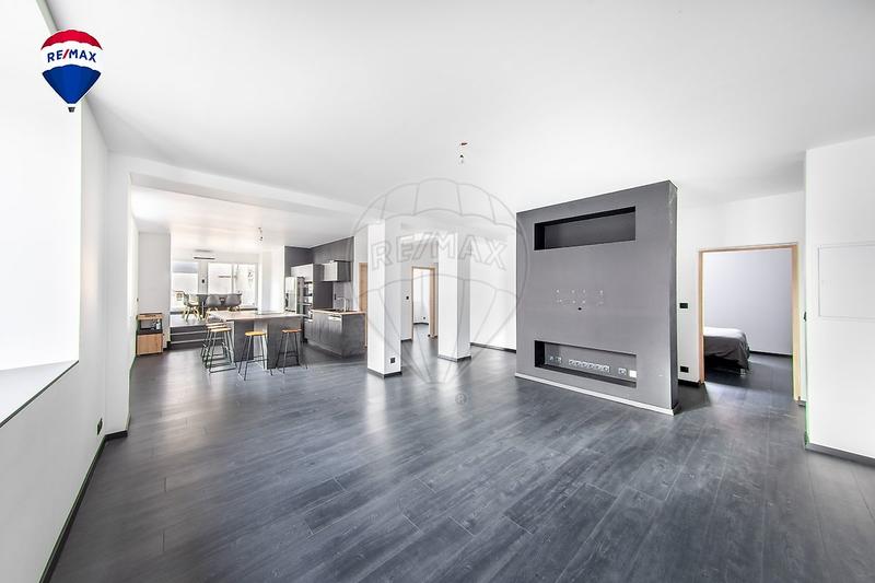 Appartement - 119 m² - 4 pièces