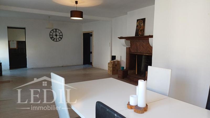 Maison de village - 240 m² - 7 pièces