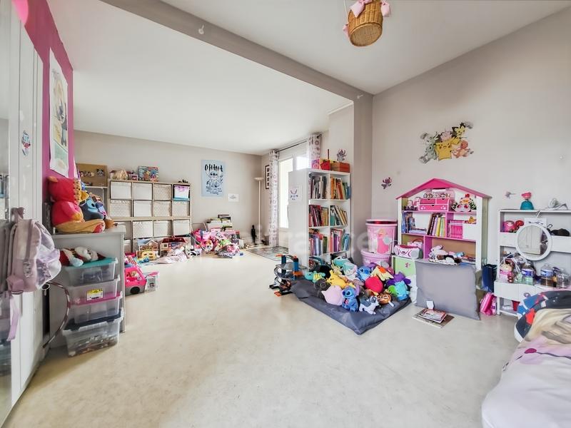 Maison - 161 m² - 6 pièces