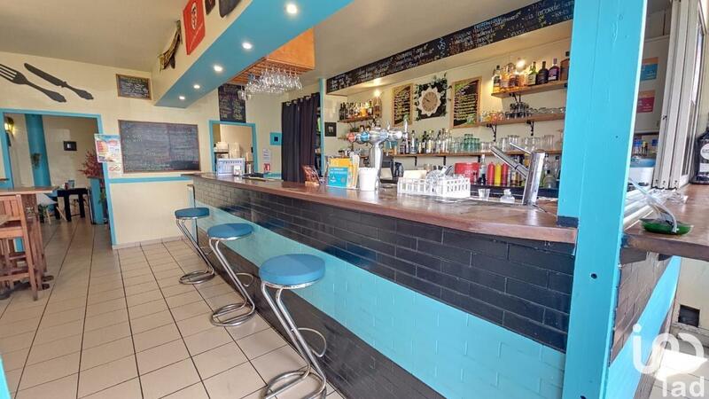 Local commercial - 136 m²