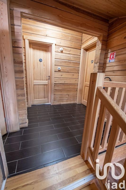 Châlet - 288 m² - 10 pièces