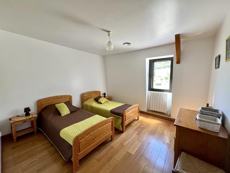 Maison - 188 m² - 5 pièces