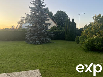 Maison - 298 m² - 12 pièces