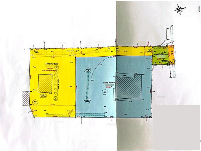 Terrain - 742 m²
