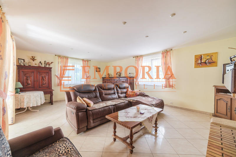 Maison - 109 m² - 6 pièces