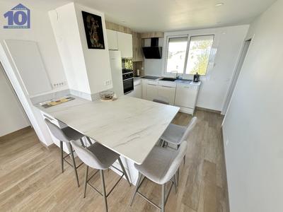 Appartement - 70 m² - 3 pièces