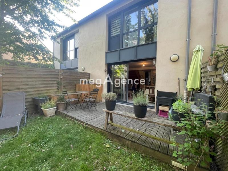 Maison - 85 m² - 4 pièces